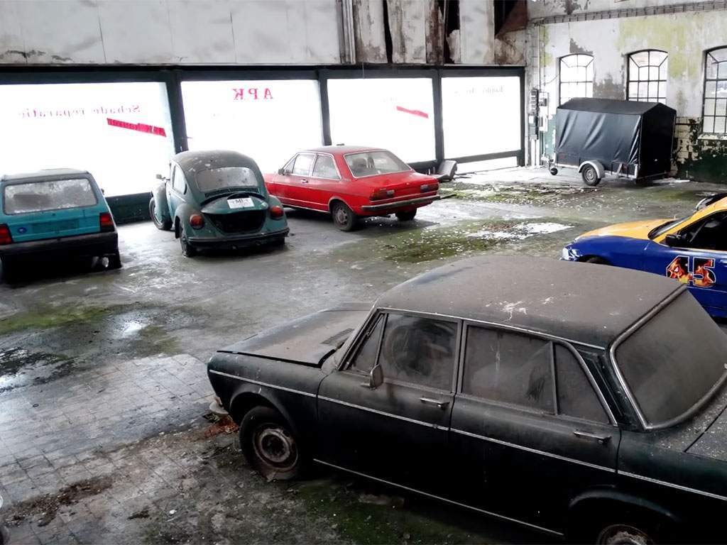 urban explorers bezoeken verlaten garage in Drenthe