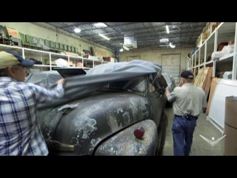 FOX Car Report - Elvis&#039; secret Chevy van uncovered