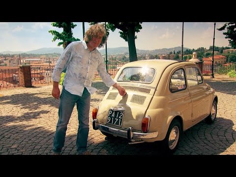 Fiat 500 - The Original Small Car - James May&#039;s Cars Of The People - BBC