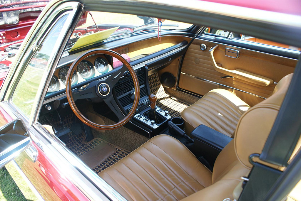 BMW 2800CS interieur