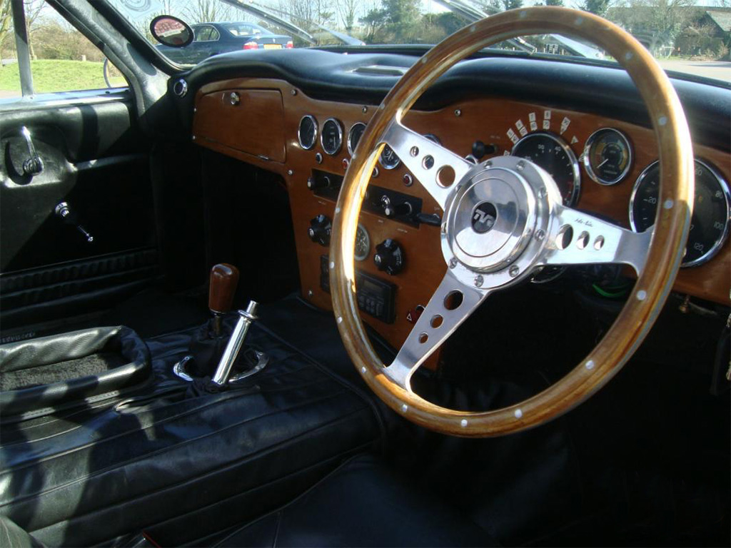 TVR vixen S1 1968 interieur