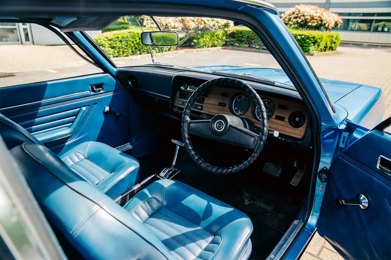 interieur Ford Capri uit 1973
