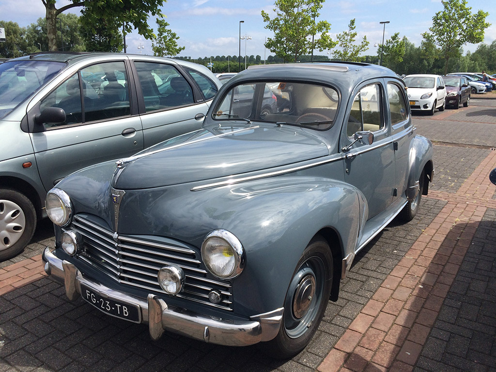Peugeot 203A 1953