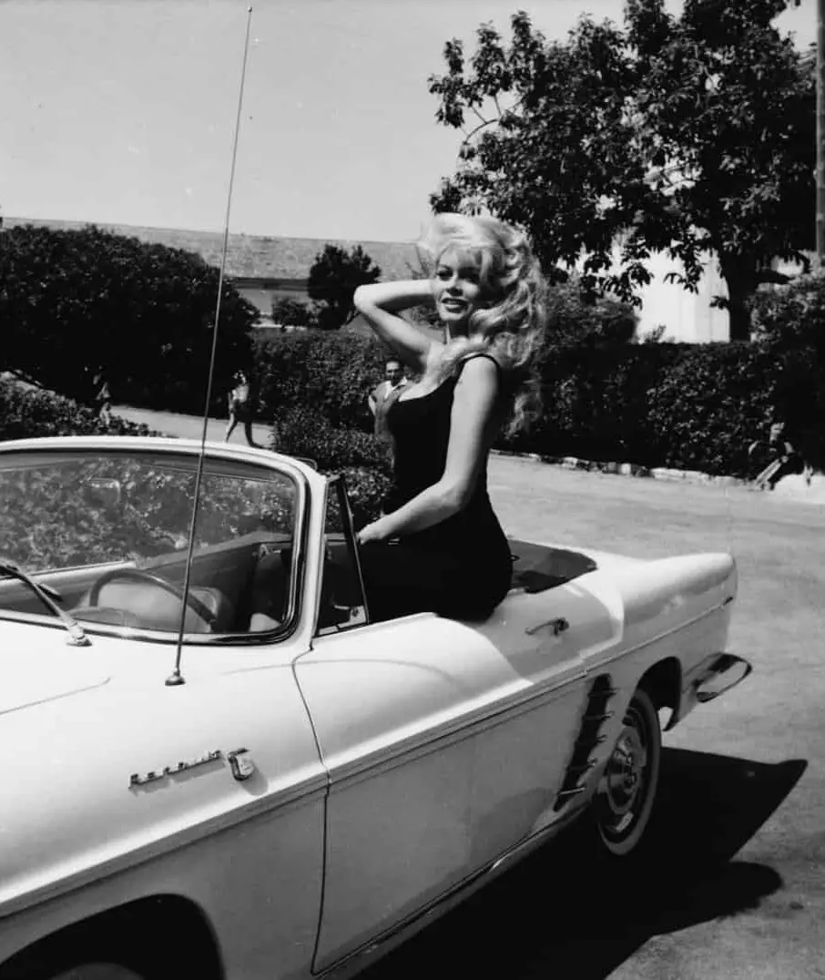 Brigitte Bardot als boegbeeld voor de Renault Floride