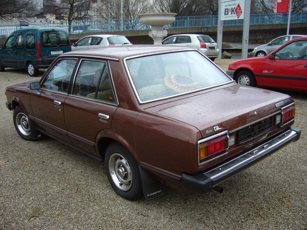 Toyota carina фаркоп