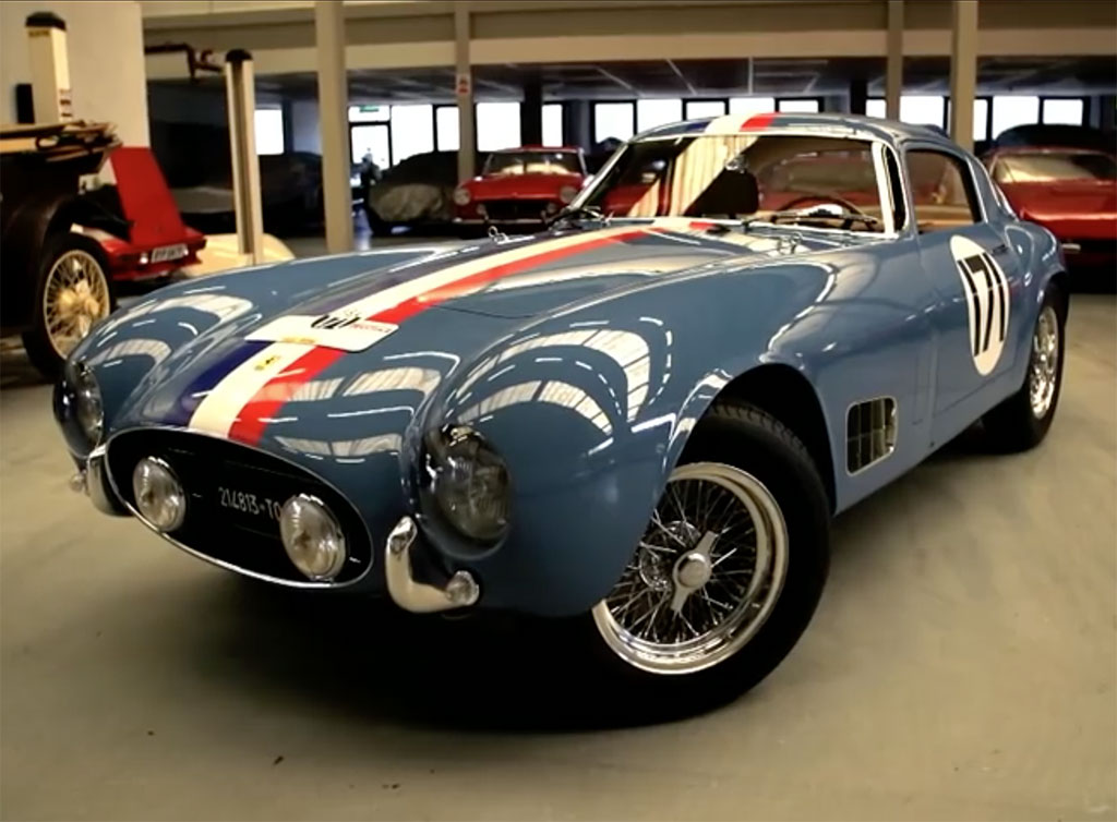 Ritje in een lichtblauwe Ferrari Tour de France