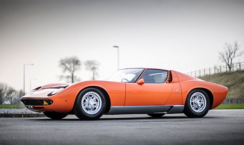 lamborghini miura the italian job