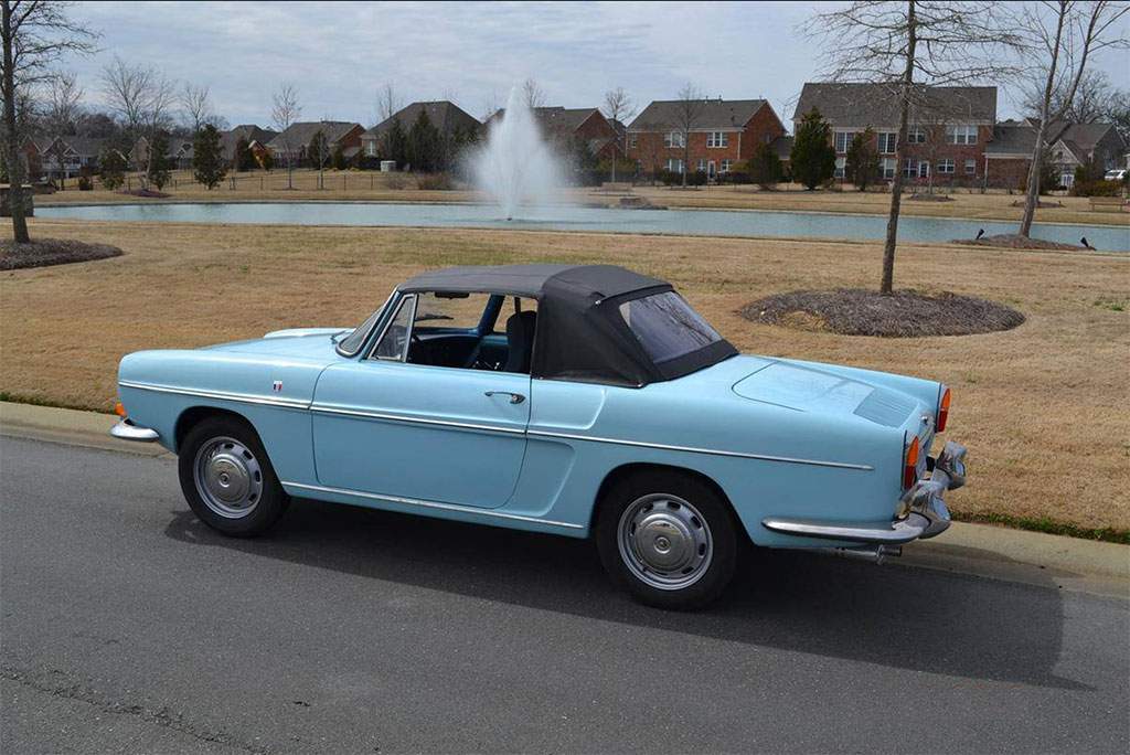 Renault Caravelle, très belle!