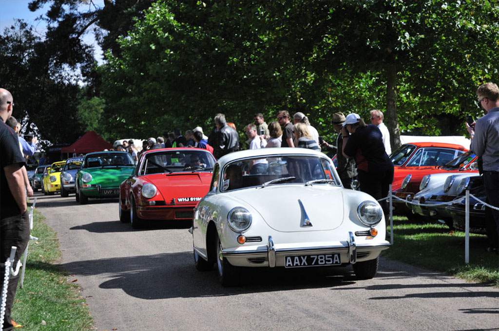 Porsche Classics at the Castle