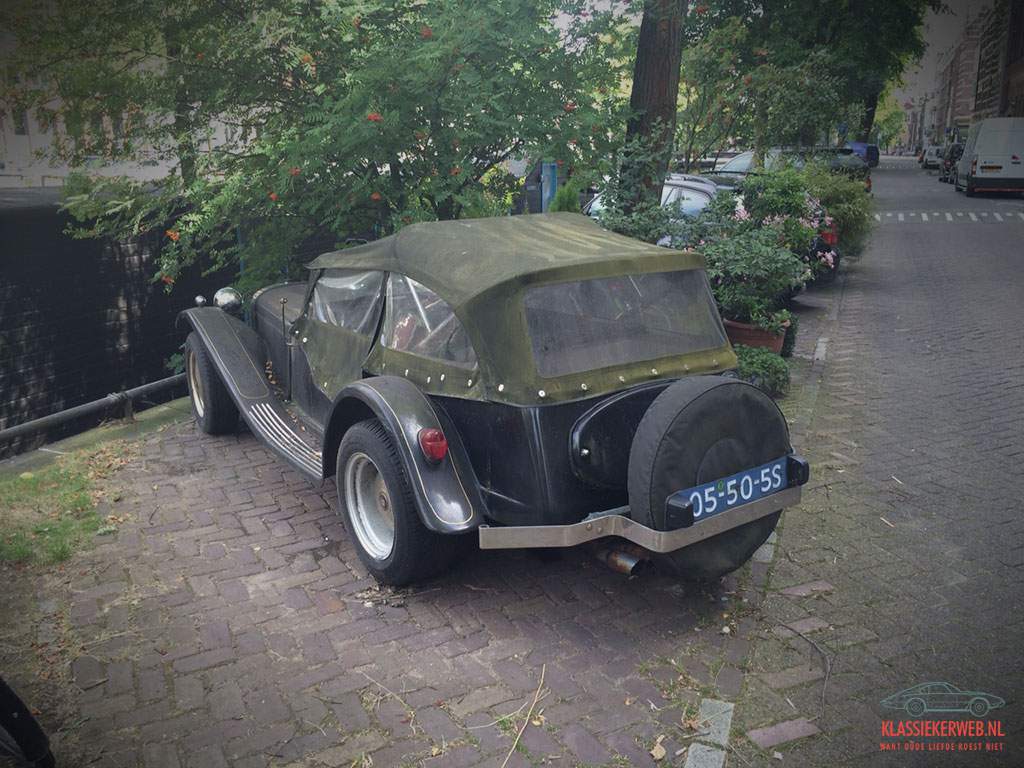 Gespot: cabrio met de naam Regina?