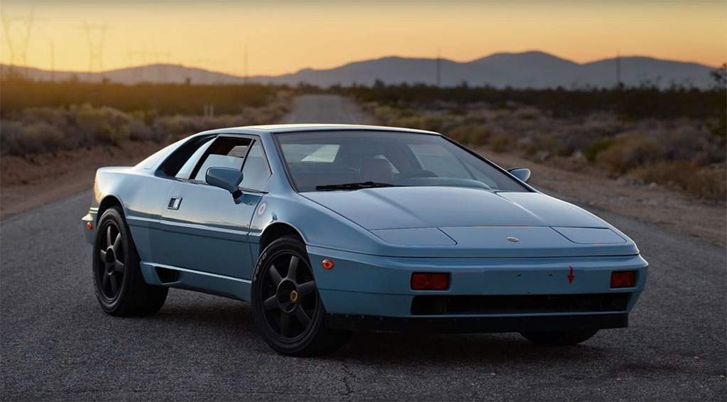 Lotus Esprit gered van de schroothoop
