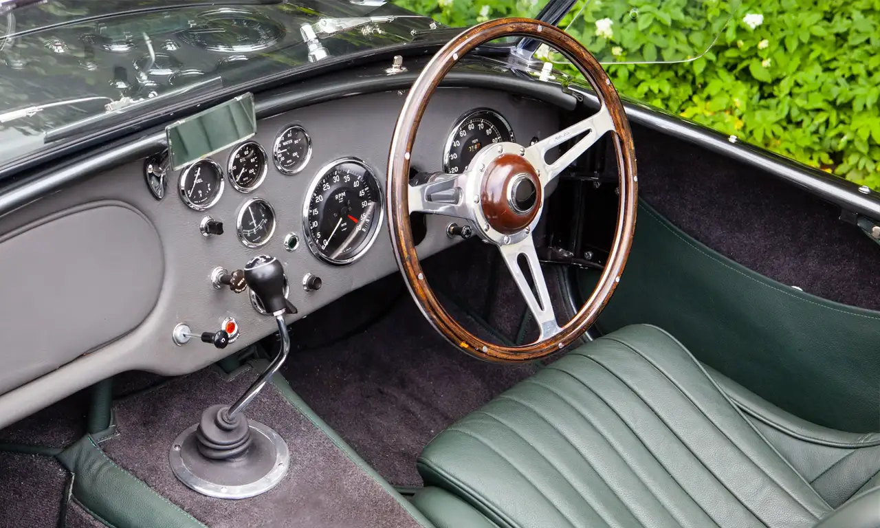 interieur AC Ace Ruddspeed Roadster