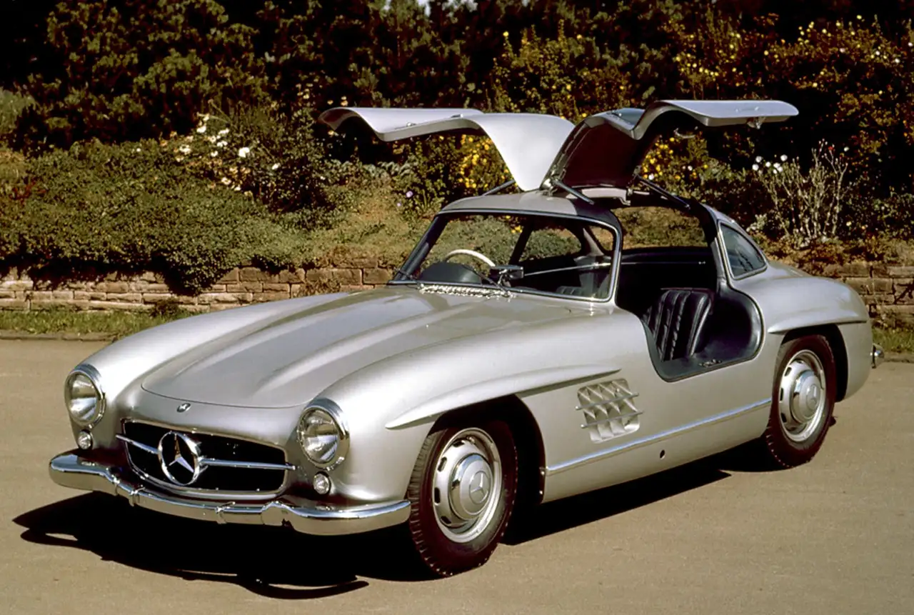 mercedes-benz 300 sl gullwing uit 1955