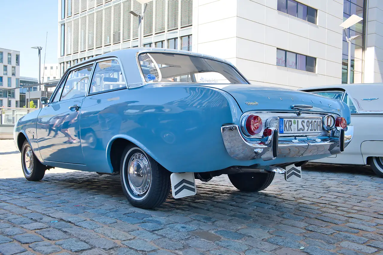 フォード・タウナス17M/20M（1960～1967年）、仕様と歴史 - Klassiekerweb