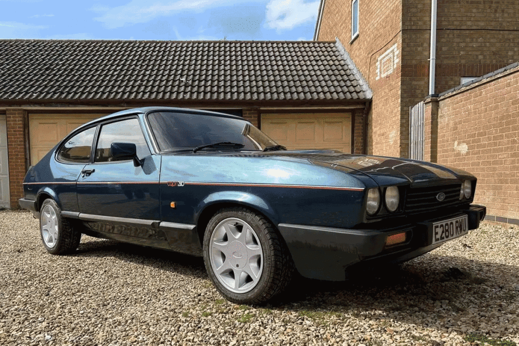 Opel Manta contro Ford Capri: quale coupé classica preferiamo?
